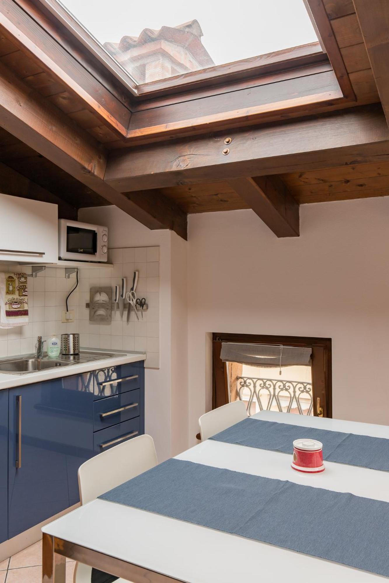 La Mansarda Di Giulietta Apartment Verona Exterior photo